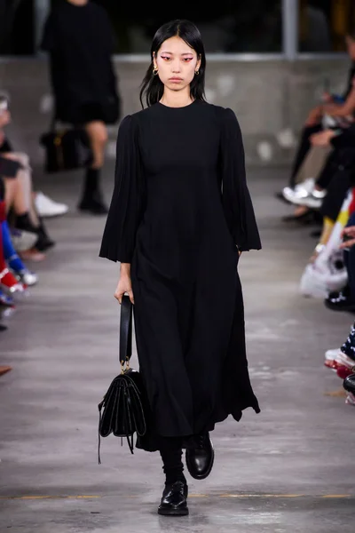 Look 44